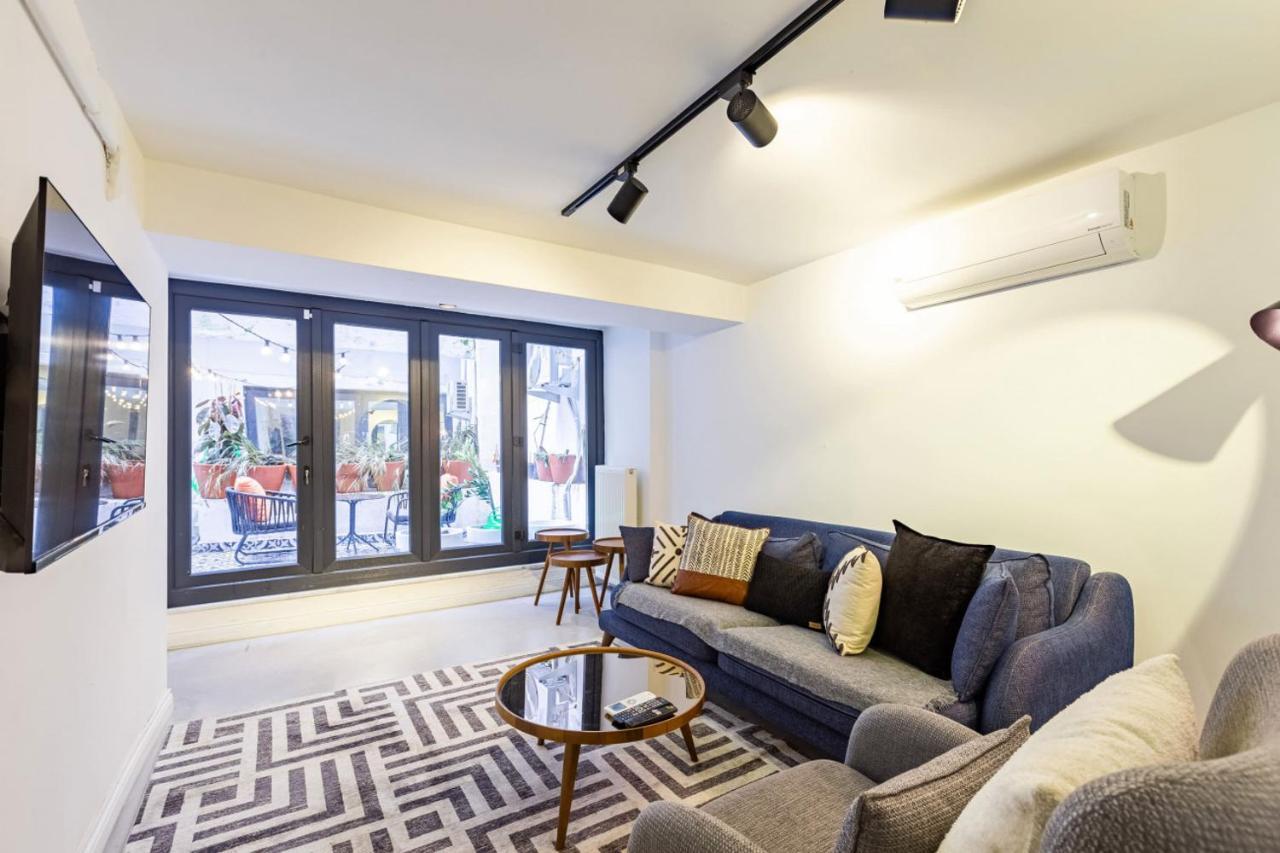 Excellent Flat With Lovely Backyard In Cihangir Istanbul Exterior photo